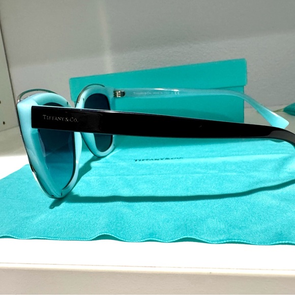Tiffany & Co. Large Cat-Eye Sunglasses - Picture 5 of 7